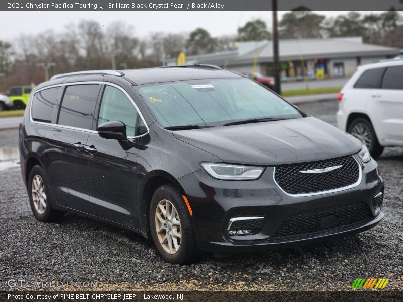 Brilliant Black Crystal Pearl / Black/Alloy 2021 Chrysler Pacifica Touring L