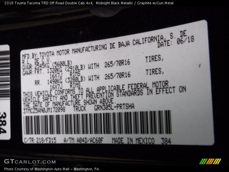 Midnight Black Metallic / Graphite w/Gun Metal 2018 Toyota Tacoma TRD Off Road Double Cab 4x4