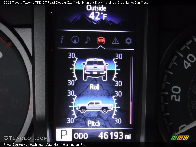 Midnight Black Metallic / Graphite w/Gun Metal 2018 Toyota Tacoma TRD Off Road Double Cab 4x4