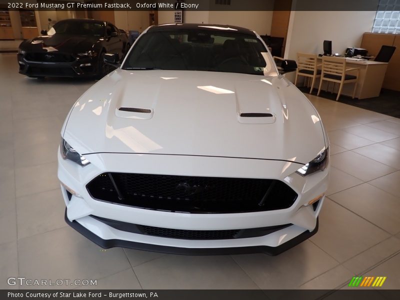 Oxford White / Ebony 2022 Ford Mustang GT Premium Fastback
