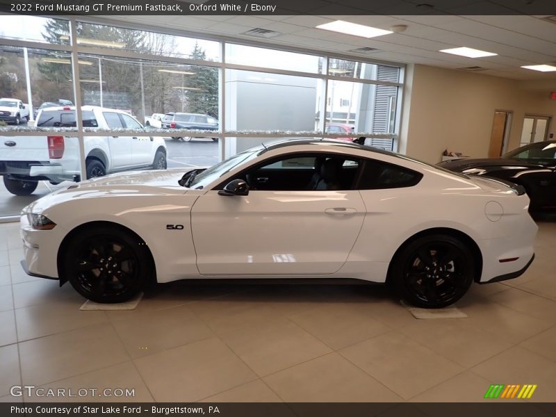 Oxford White / Ebony 2022 Ford Mustang GT Premium Fastback