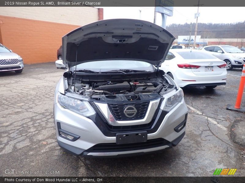 Brilliant Silver / Charcoal 2019 Nissan Rogue SL AWD