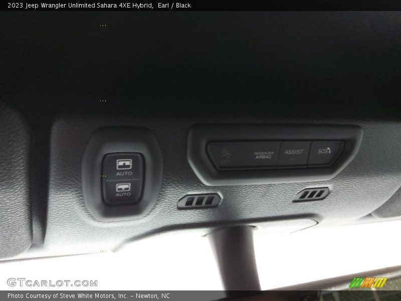 Earl / Black 2023 Jeep Wrangler Unlimited Sahara 4XE Hybrid