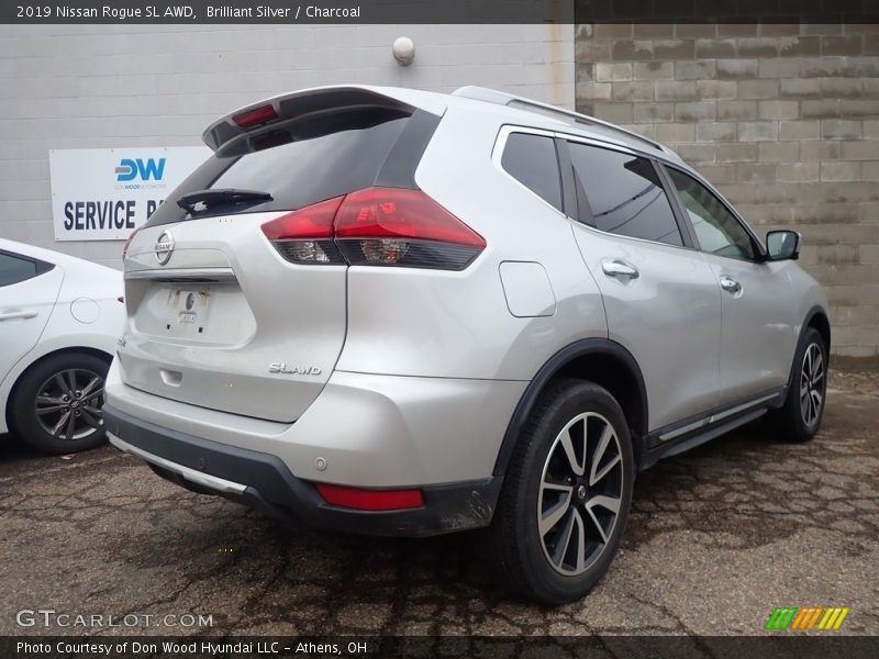 Brilliant Silver / Charcoal 2019 Nissan Rogue SL AWD