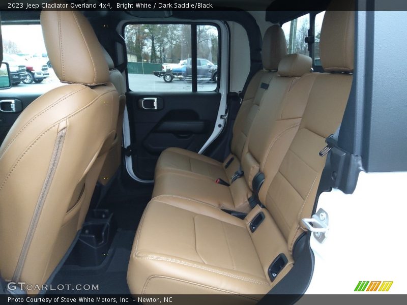 Bright White / Dark Saddle/Black 2023 Jeep Gladiator Overland 4x4