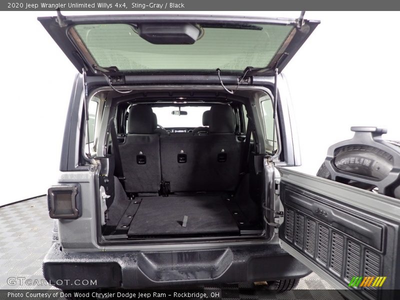 Sting-Gray / Black 2020 Jeep Wrangler Unlimited Willys 4x4