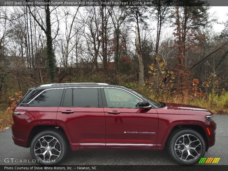  2022 Grand Cherokee Summit Reserve 4XE Hybrid Velvet Red Pearl
