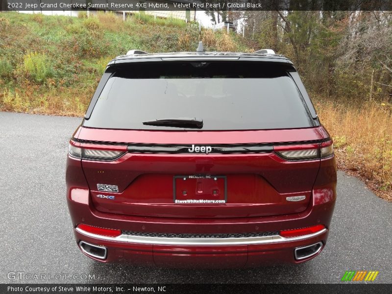 Velvet Red Pearl / Global Black 2022 Jeep Grand Cherokee Summit Reserve 4XE Hybrid