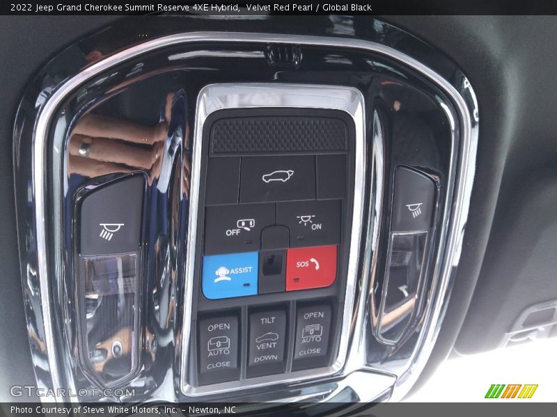 Velvet Red Pearl / Global Black 2022 Jeep Grand Cherokee Summit Reserve 4XE Hybrid