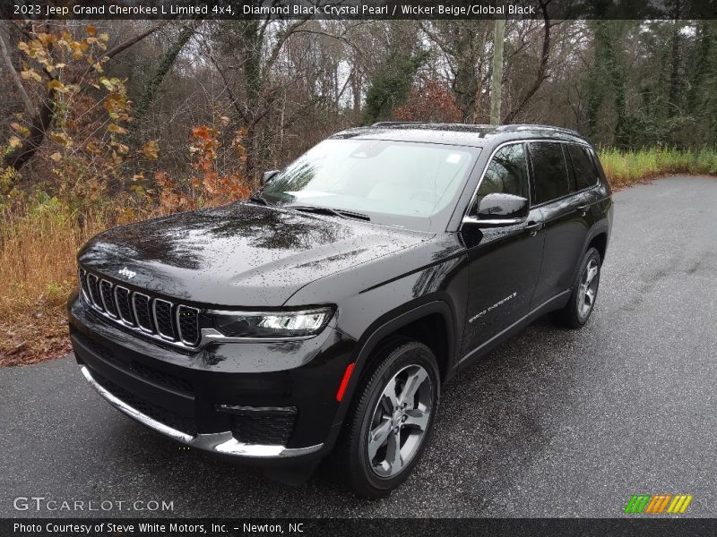 Diamond Black Crystal Pearl / Wicker Beige/Global Black 2023 Jeep Grand Cherokee L Limited 4x4