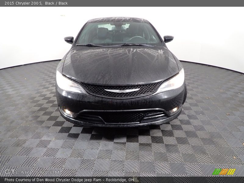 Black / Black 2015 Chrysler 200 S
