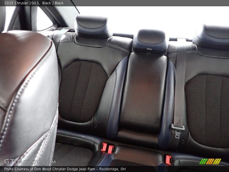 Black / Black 2015 Chrysler 200 S