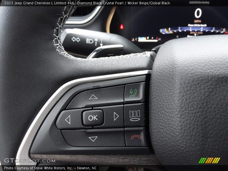  2023 Grand Cherokee L Limited 4x4 Steering Wheel