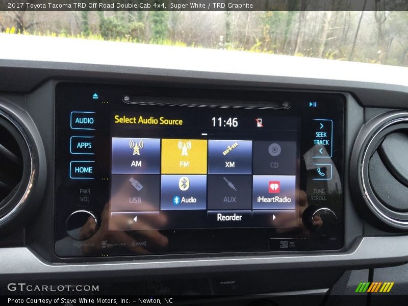 Super White / TRD Graphite 2017 Toyota Tacoma TRD Off Road Double Cab 4x4