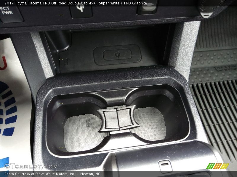 Super White / TRD Graphite 2017 Toyota Tacoma TRD Off Road Double Cab 4x4