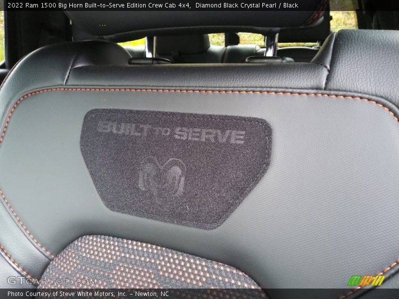  2022 1500 Big Horn Built-to-Serve Edition Crew Cab 4x4 Logo