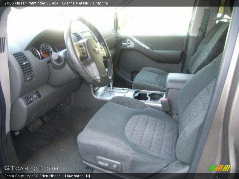 Granite Metallic / Graphite 2006 Nissan Pathfinder SE 4x4