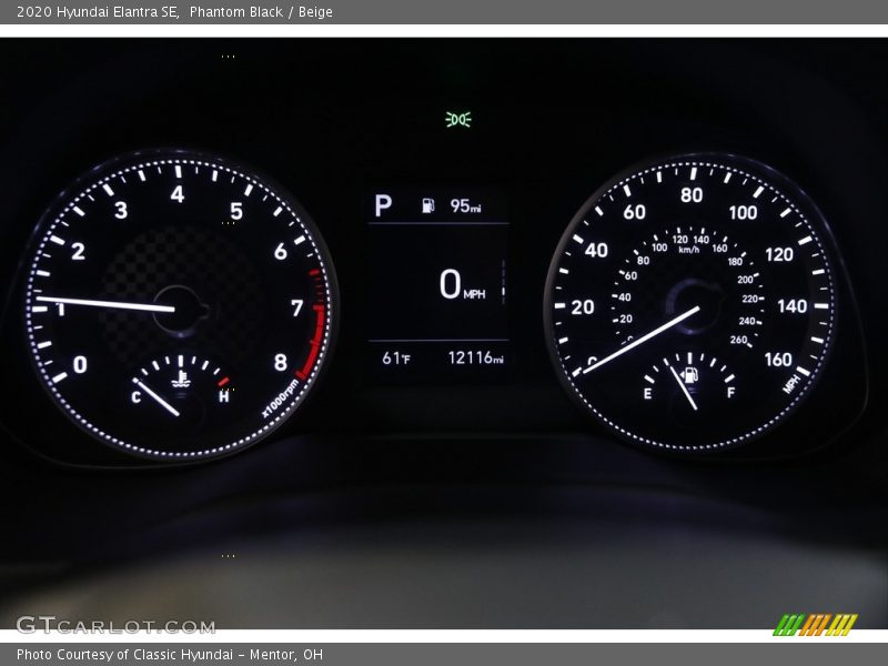 Phantom Black / Beige 2020 Hyundai Elantra SE