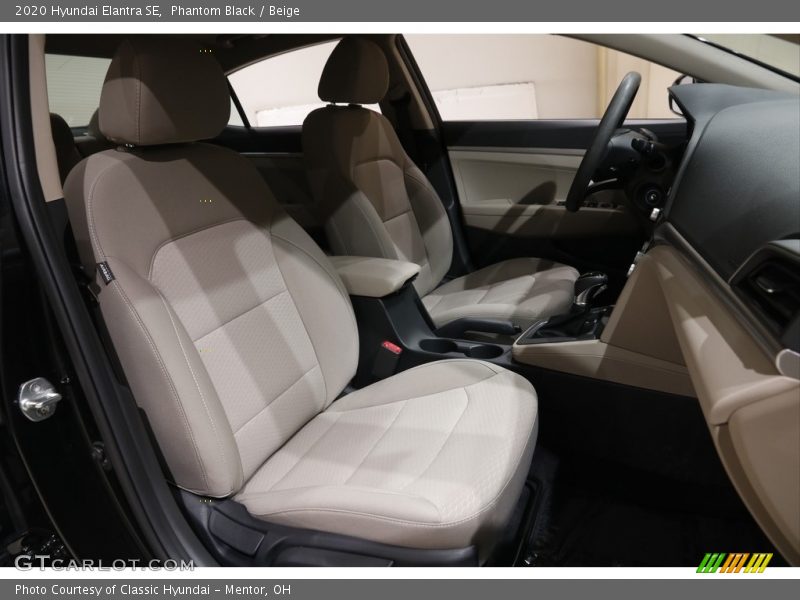 Phantom Black / Beige 2020 Hyundai Elantra SE