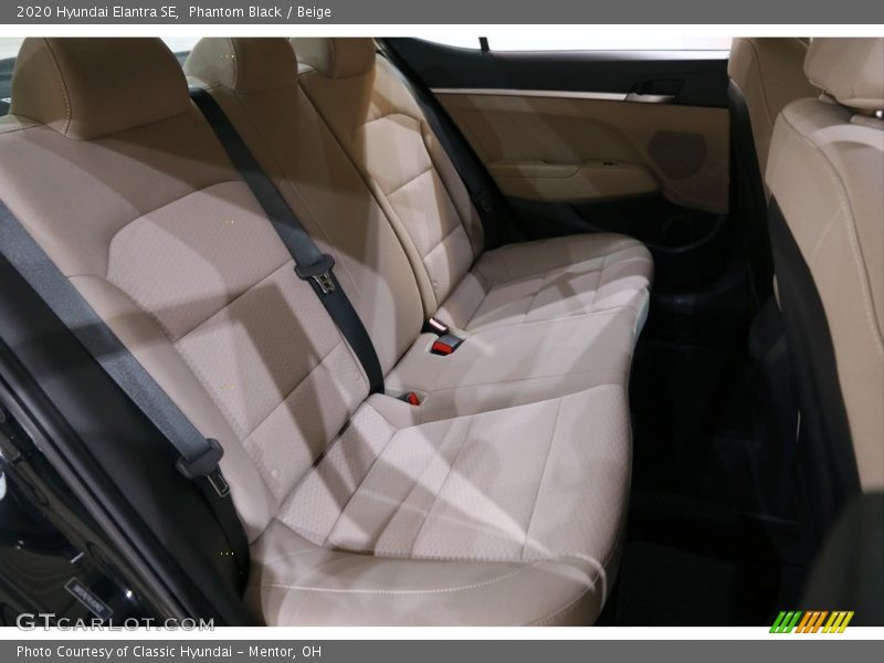 Phantom Black / Beige 2020 Hyundai Elantra SE