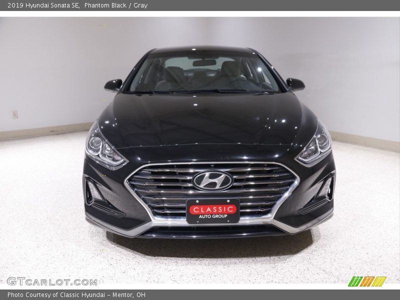 Phantom Black / Gray 2019 Hyundai Sonata SE