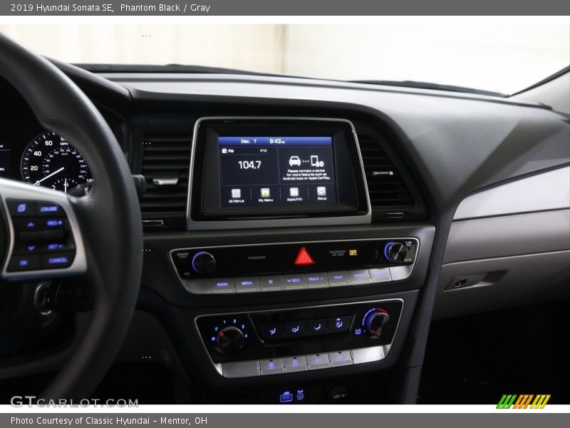 Phantom Black / Gray 2019 Hyundai Sonata SE