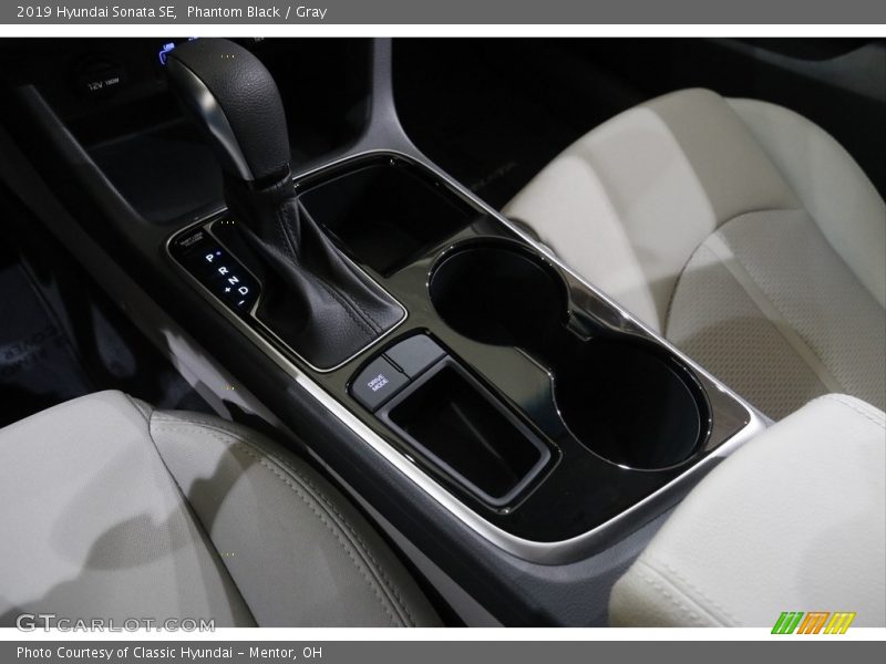 Phantom Black / Gray 2019 Hyundai Sonata SE