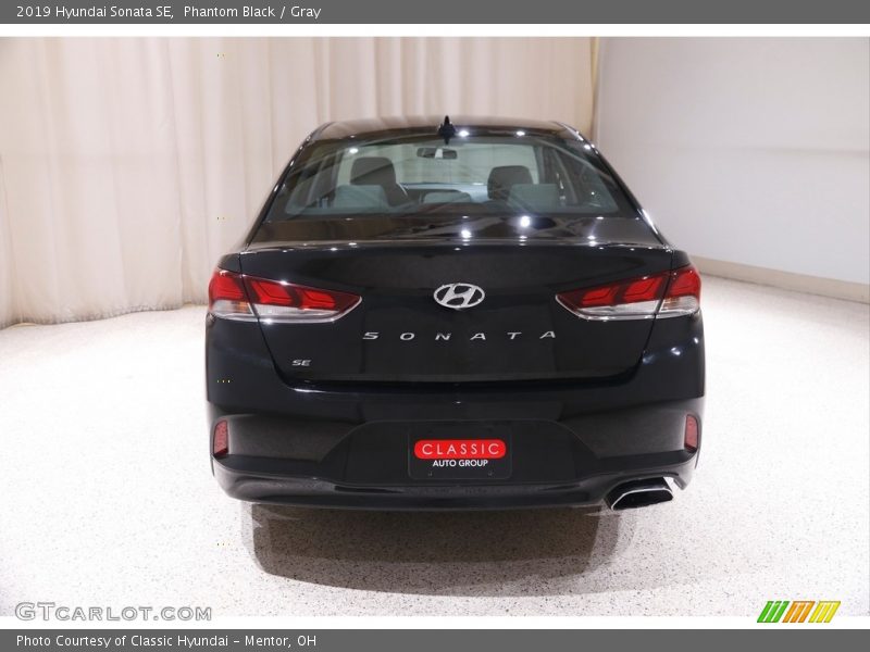 Phantom Black / Gray 2019 Hyundai Sonata SE