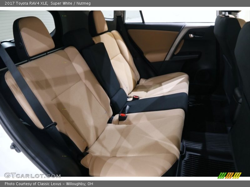 Super White / Nutmeg 2017 Toyota RAV4 XLE
