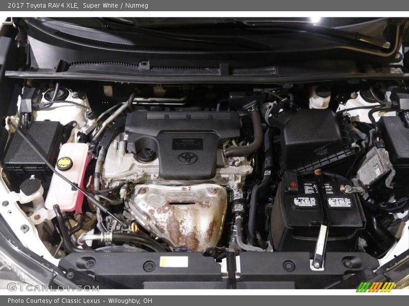 Super White / Nutmeg 2017 Toyota RAV4 XLE