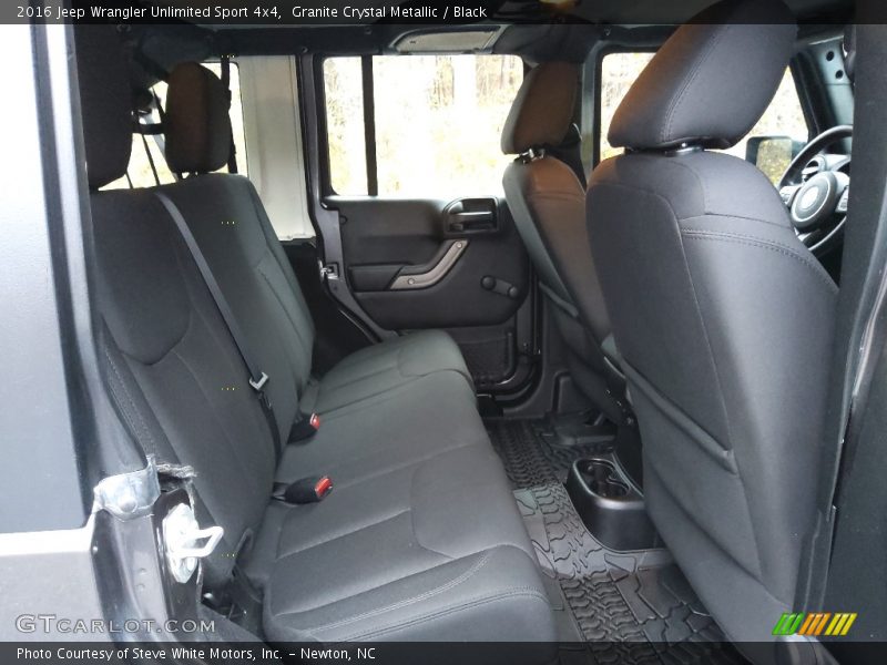Granite Crystal Metallic / Black 2016 Jeep Wrangler Unlimited Sport 4x4
