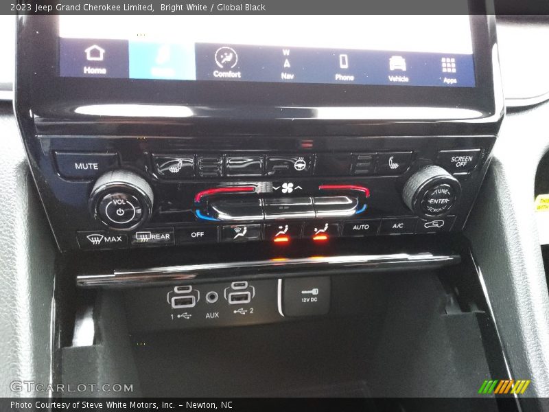 Bright White / Global Black 2023 Jeep Grand Cherokee Limited