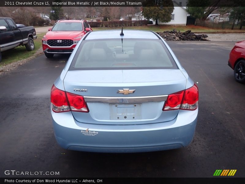 Imperial Blue Metallic / Jet Black/Medium Titanium 2011 Chevrolet Cruze LS