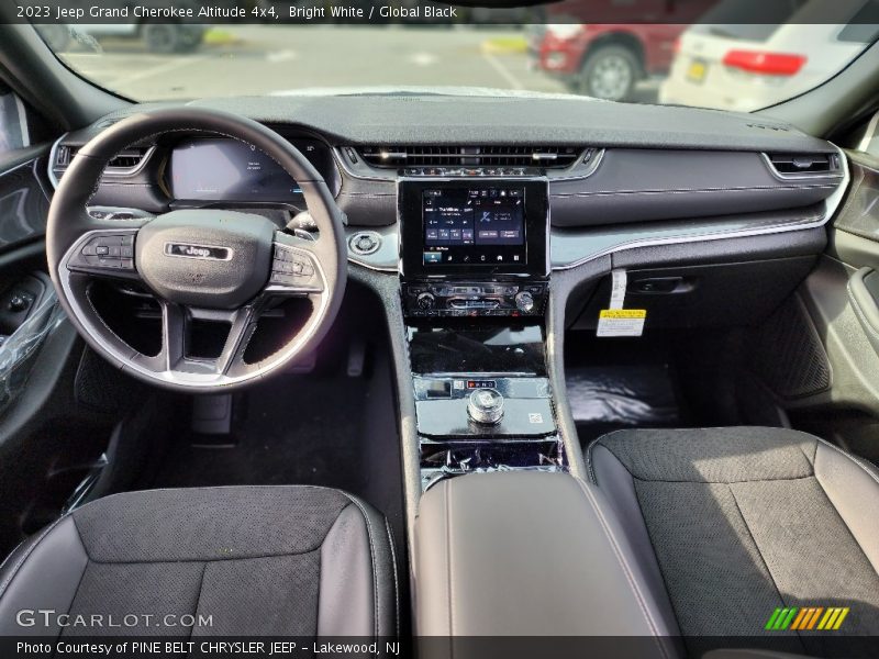 Bright White / Global Black 2023 Jeep Grand Cherokee Altitude 4x4