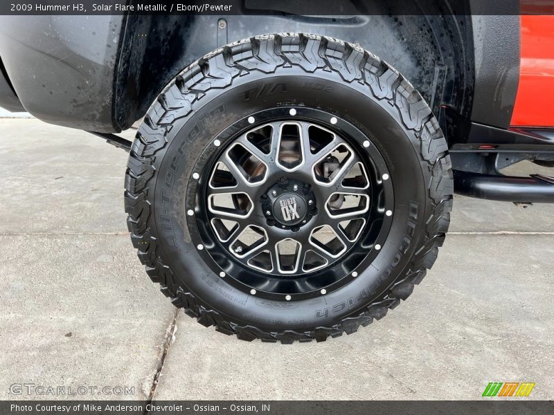 Solar Flare Metallic / Ebony/Pewter 2009 Hummer H3