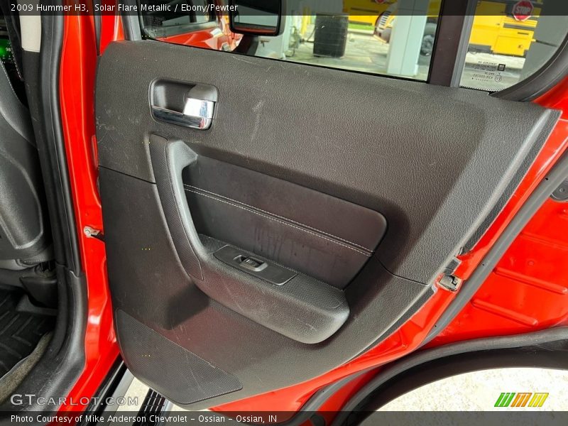 Solar Flare Metallic / Ebony/Pewter 2009 Hummer H3