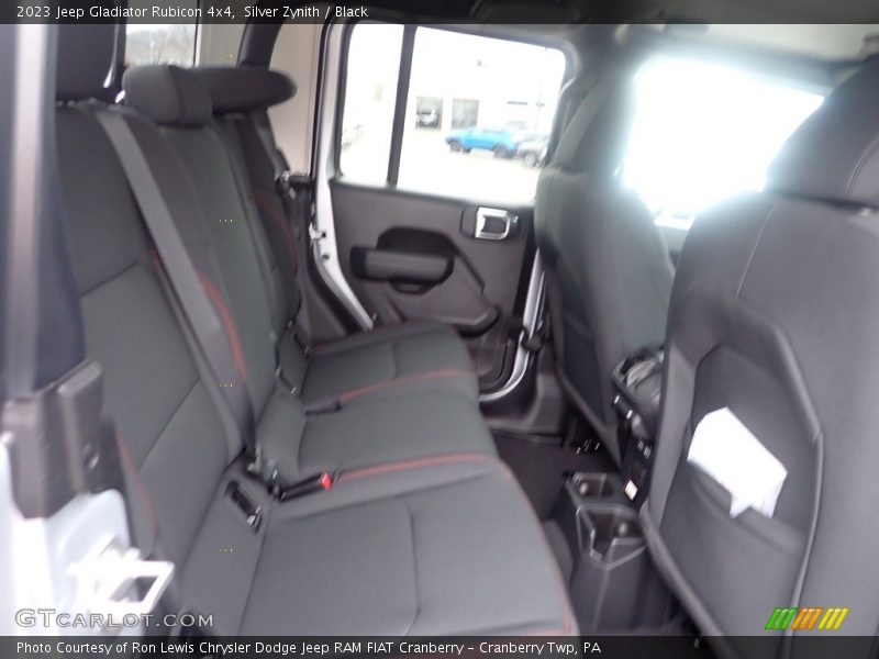 Silver Zynith / Black 2023 Jeep Gladiator Rubicon 4x4