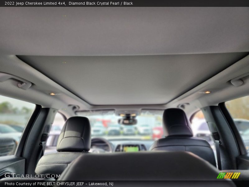 Diamond Black Crystal Pearl / Black 2022 Jeep Cherokee Limited 4x4