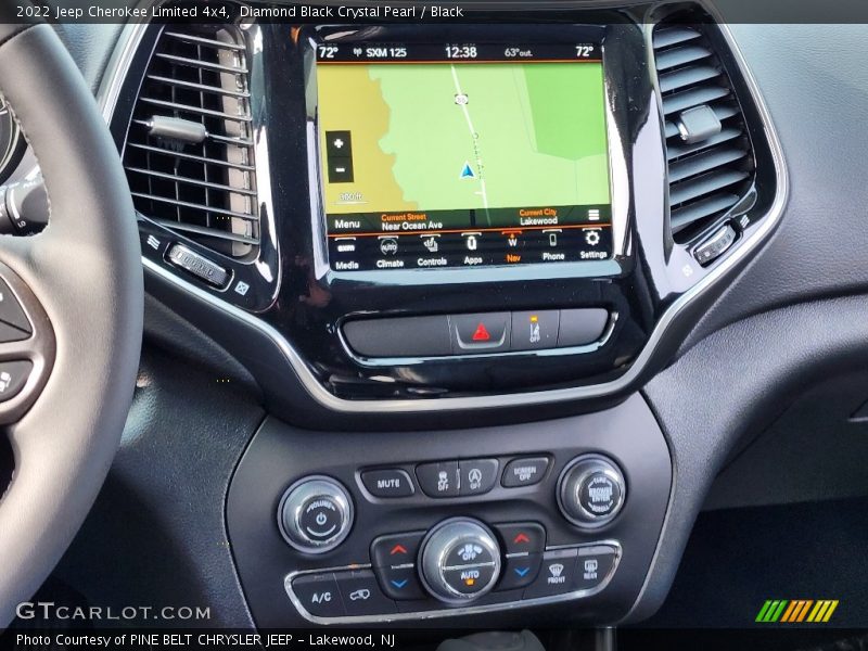 Diamond Black Crystal Pearl / Black 2022 Jeep Cherokee Limited 4x4