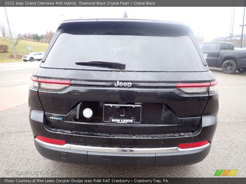 Diamond Black Crystal Pearl / Global Black 2022 Jeep Grand Cherokee 4XE Hybrid