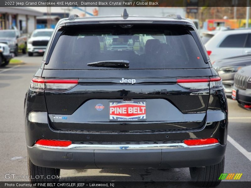Diamond Black Crystal Pearl / Global Black 2022 Jeep Grand Cherokee 4XE Hybrid