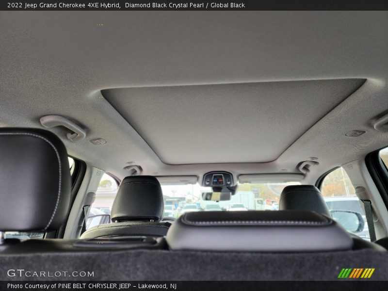 Diamond Black Crystal Pearl / Global Black 2022 Jeep Grand Cherokee 4XE Hybrid