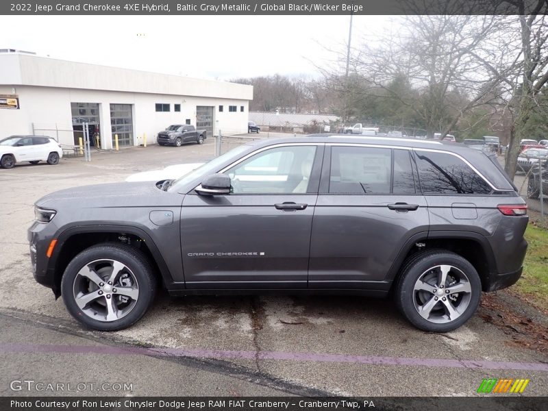 Baltic Gray Metallic / Global Black/Wicker Beige 2022 Jeep Grand Cherokee 4XE Hybrid