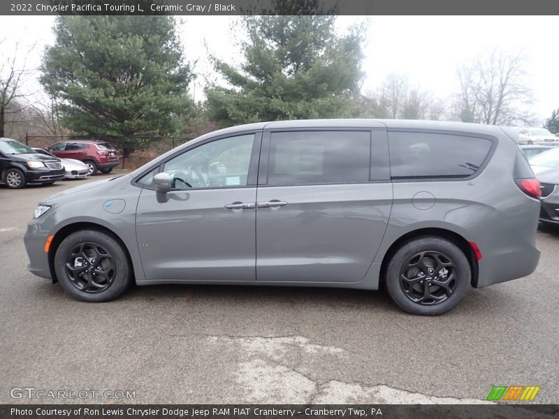  2022 Pacifica Touring L Ceramic Gray