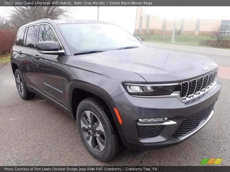 Baltic Gray Metallic / Global Black/Wicker Beige 2022 Jeep Grand Cherokee 4XE Hybrid