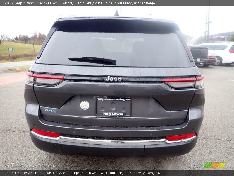 Baltic Gray Metallic / Global Black/Wicker Beige 2022 Jeep Grand Cherokee 4XE Hybrid