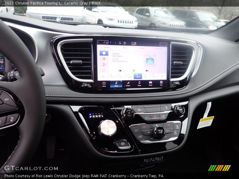 Ceramic Gray / Black 2022 Chrysler Pacifica Touring L