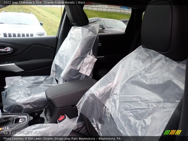 Granite Crystal Metallic / Black 2022 Jeep Cherokee X 4x4