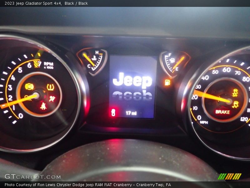 Black / Black 2023 Jeep Gladiator Sport 4x4