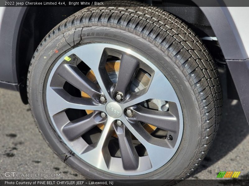 Bright White / Black 2022 Jeep Cherokee Limited 4x4